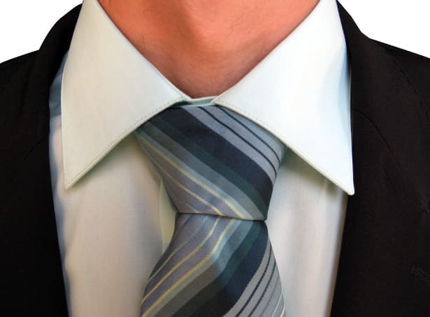 Uomo con cravatta